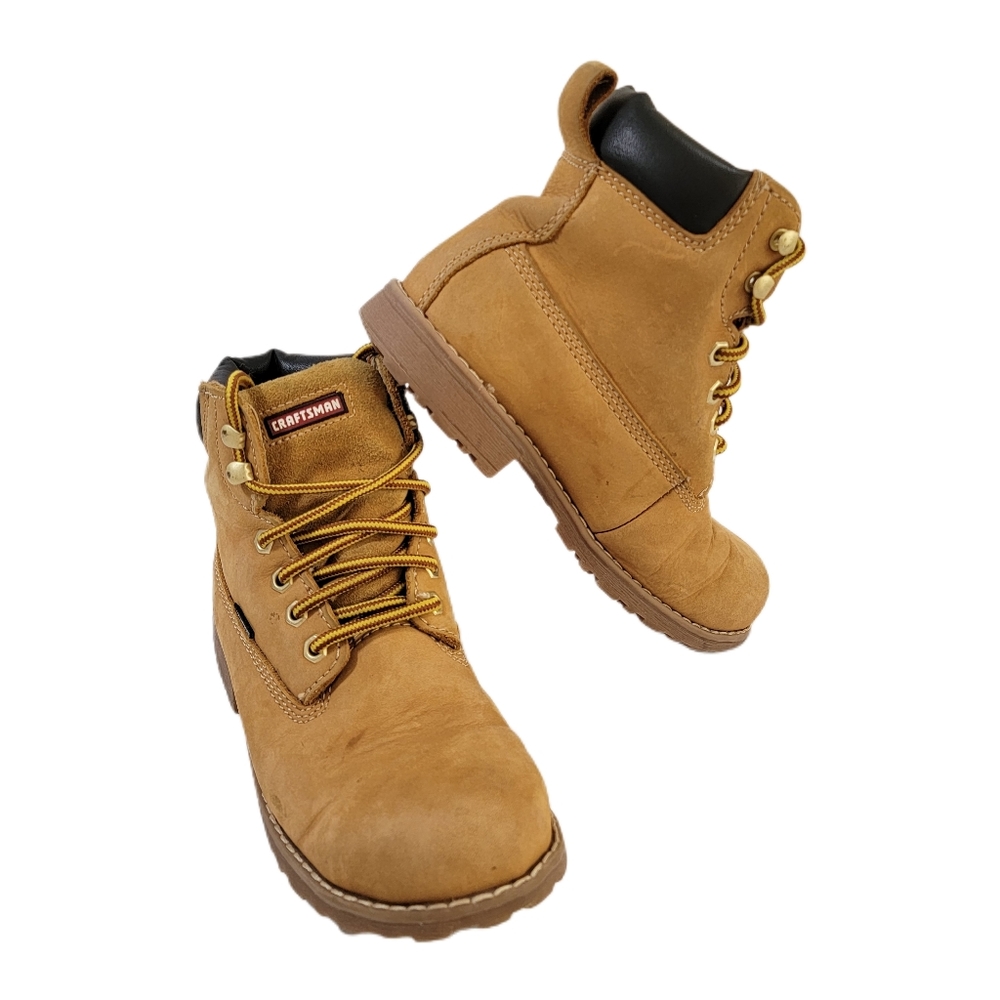 Craftsman Nubuck Leather Size 4 Steele Toed Work Boot. Robert Thinsulated
